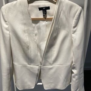 White H&M fitted short blazer, size 10.